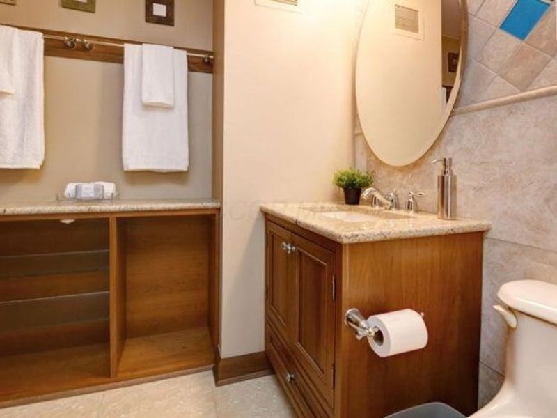 1620 E Broad Street , Unit 1108, Columbus, OH 43203 Photo 16