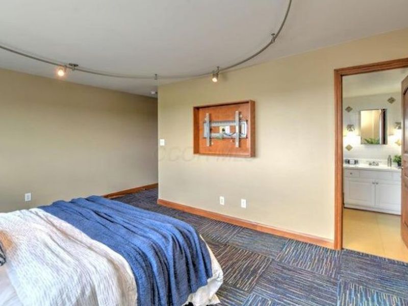 1620 E Broad Street , Unit 1108, Columbus, OH 43203 Photo 19