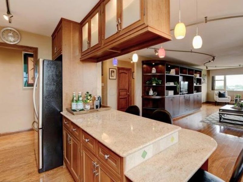 1620 E Broad Street , Unit 1108, Columbus, OH 43203 Photo 9