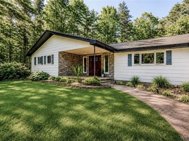 4137 Chapel Hill Road, Allegany, NY 14706