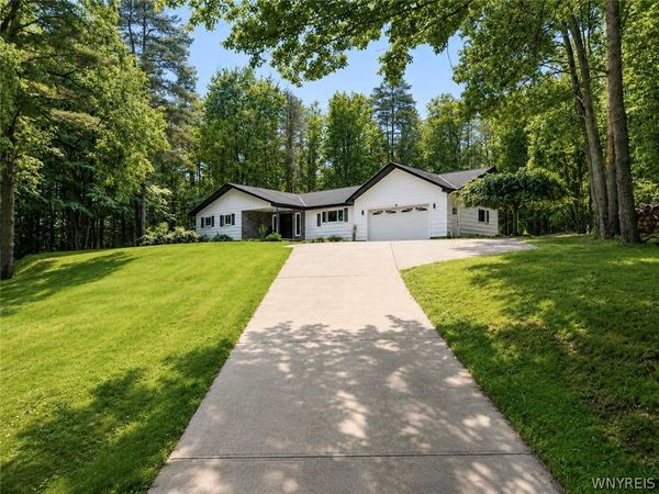 4137 Chapel Hill Road , Allegany, NY 14706
