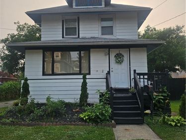 120 81st Street , Niagara Falls, NY 14304