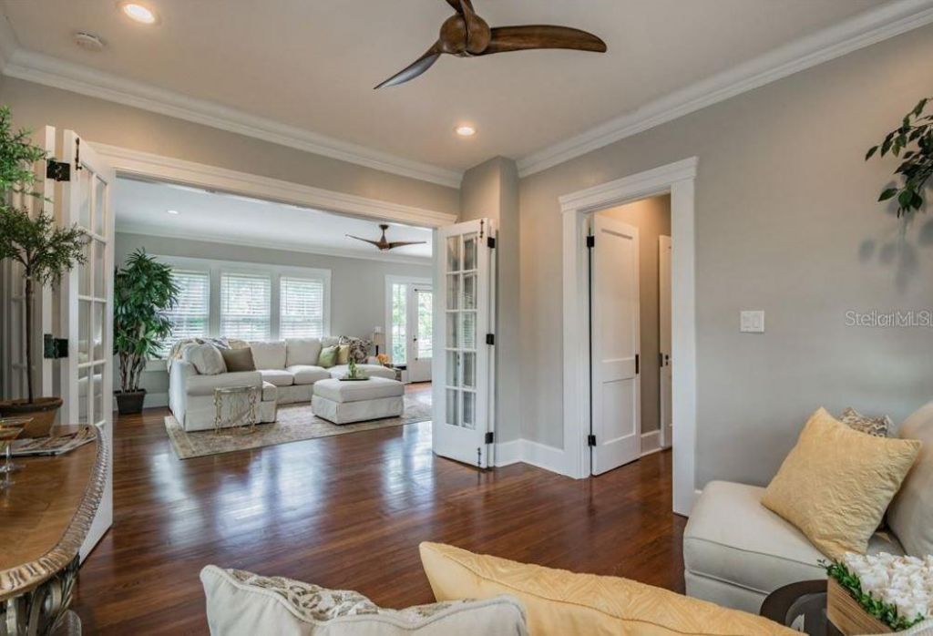 209 13th Avenue N, Saint Petersburg, FL 33701 Photo