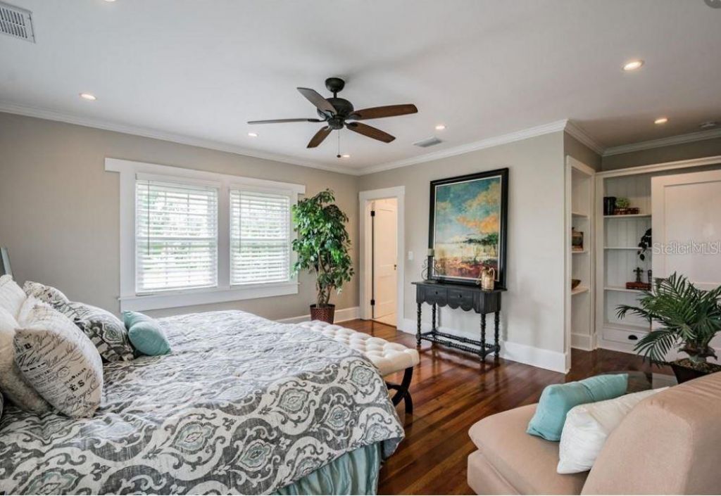 209 13th Avenue N, Saint Petersburg, FL 33701 Photo