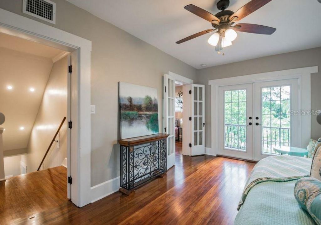 209 13th Avenue N, Saint Petersburg, FL 33701 Photo