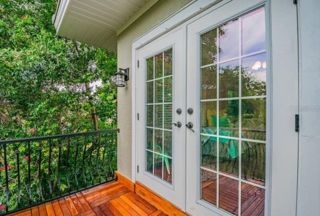 209 13th Avenue N, Saint Petersburg, FL 33701 Photo
