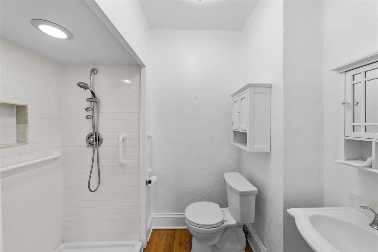 6010 17th Avenue S, Gulfport, FL 33707 Photo