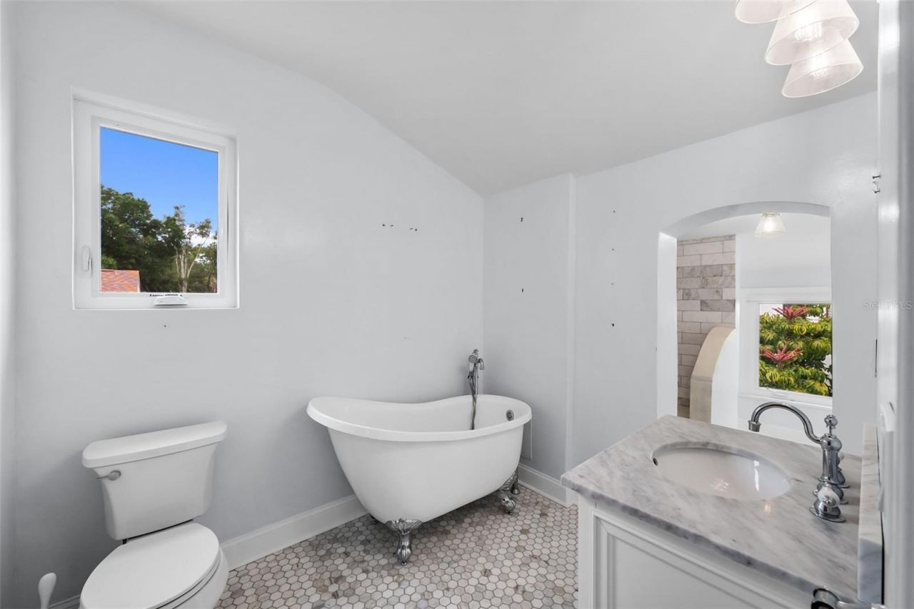 6010 17th Avenue S, Gulfport, FL 33707 Photo