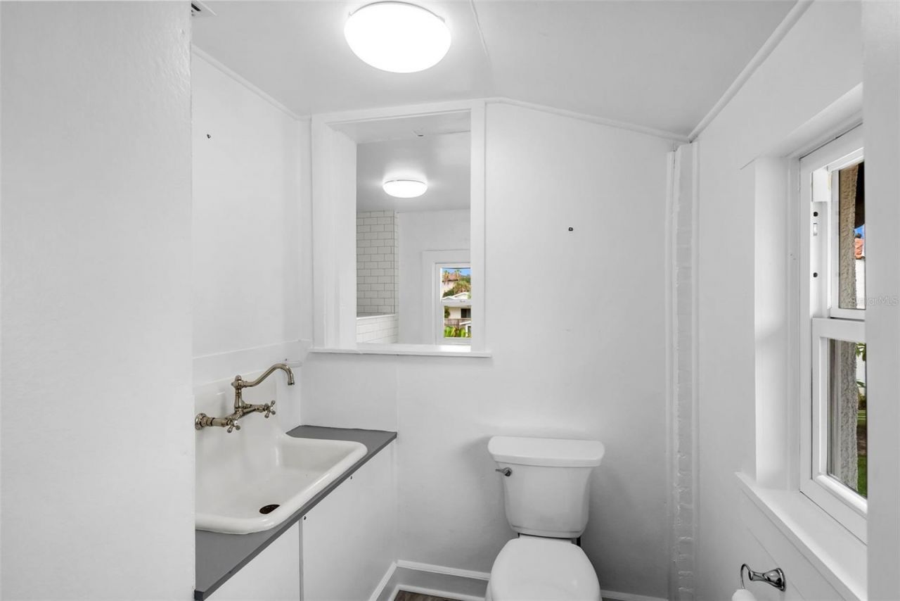 6010 17th Avenue S, Gulfport, FL 33707 Photo