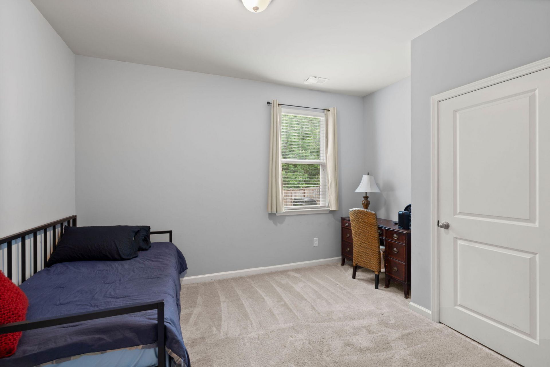 9810 Seed Street Photo 18