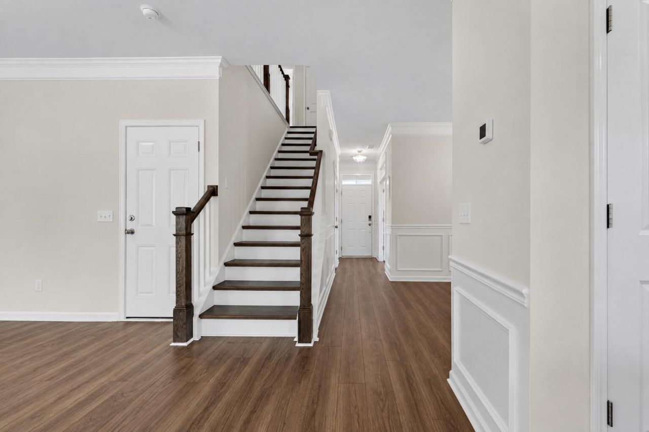 235 Silk Oak Drive Photo 9