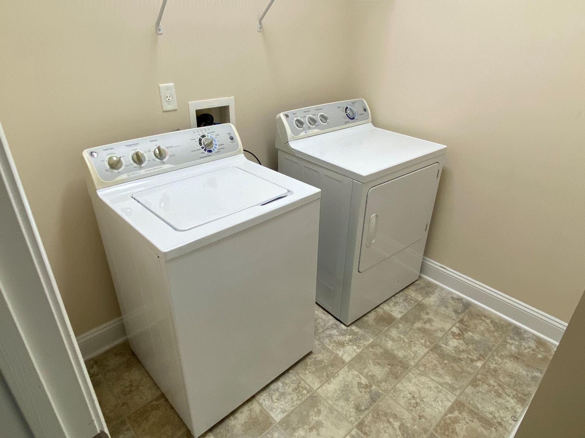 3635 Bagley Drive Photo 27
