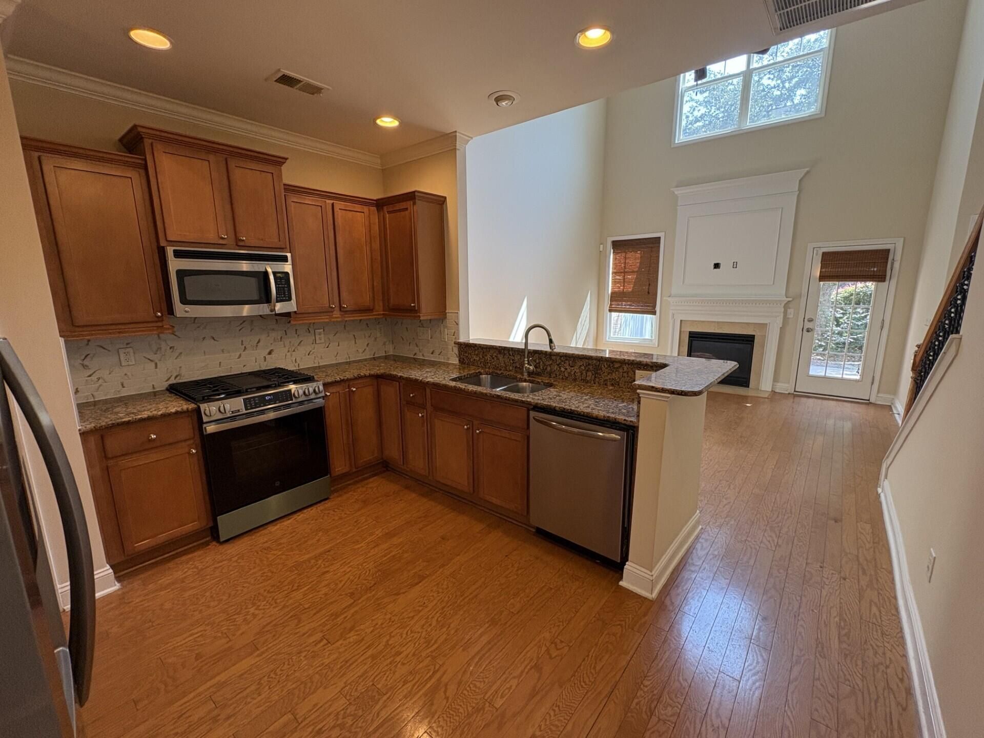 3635 Bagley Drive Photo 4