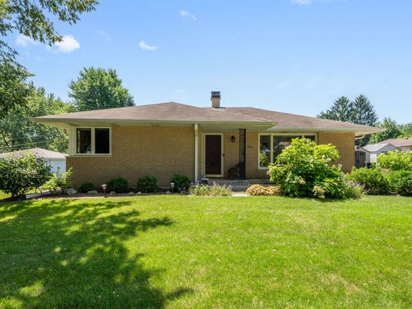 4611 Orchard Lane , Crystal Lake, IL 60014