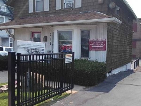 218- 220 S Lake Street , Aurora, IL 60506