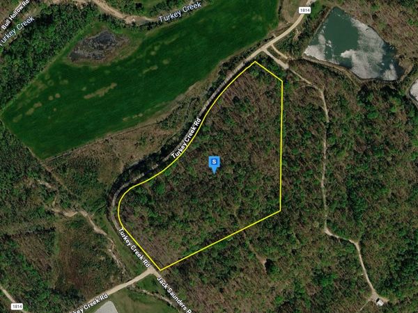 5840 Turkey Creek Rd , Waverly, TN 37185