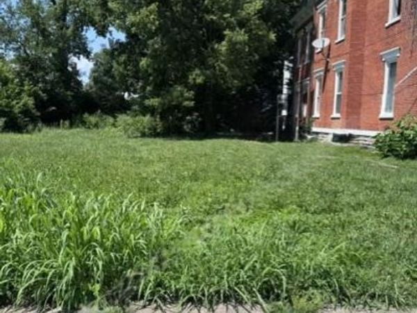 1724 Fairfax Avenue, Cincinnati, OH 45207