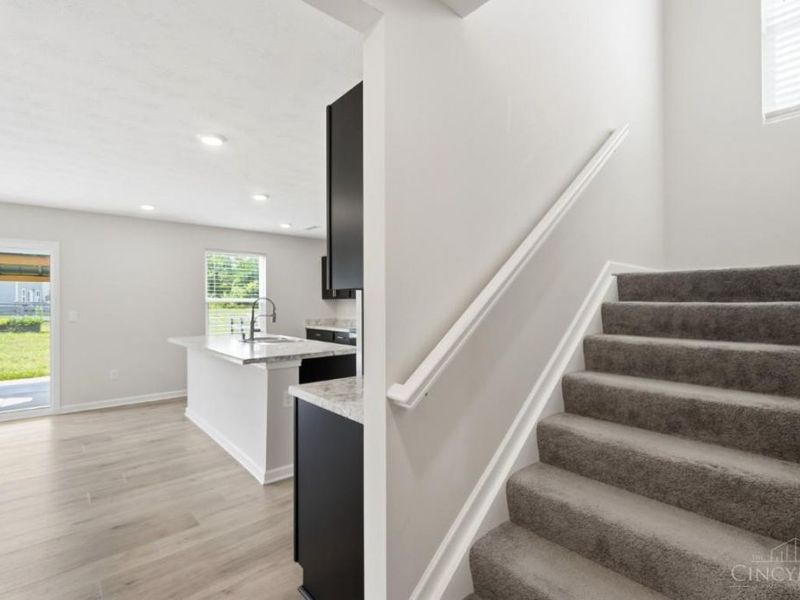 5049 Lakeview Drive, Hamilton Twp, OH 45152 Photo 15