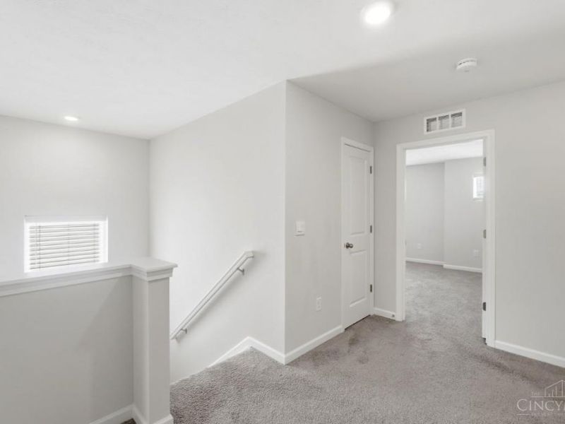 5049 Lakeview Drive, Hamilton Twp, OH 45152 Photo 30