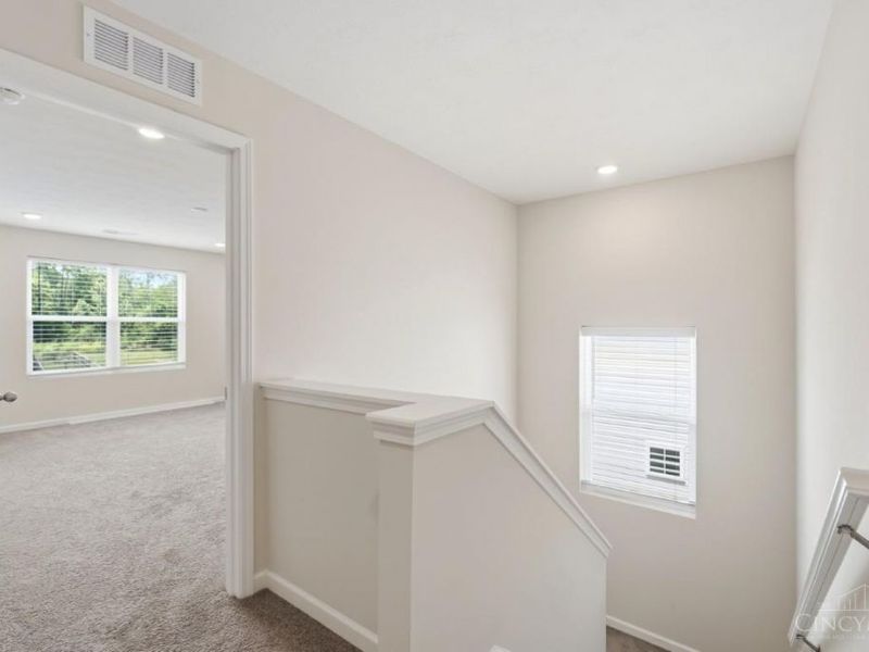 5049 Lakeview Drive, Hamilton Twp, OH 45152 Photo 32