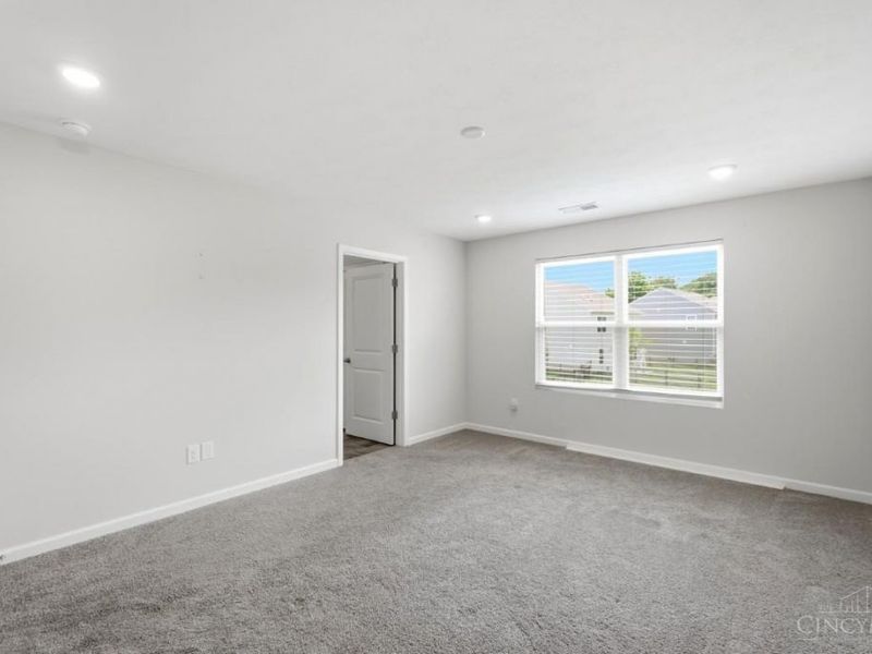 5049 Lakeview Drive, Hamilton Twp, OH 45152 Photo 35