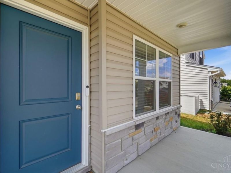 5049 Lakeview Drive, Hamilton Twp, OH 45152 Photo 4