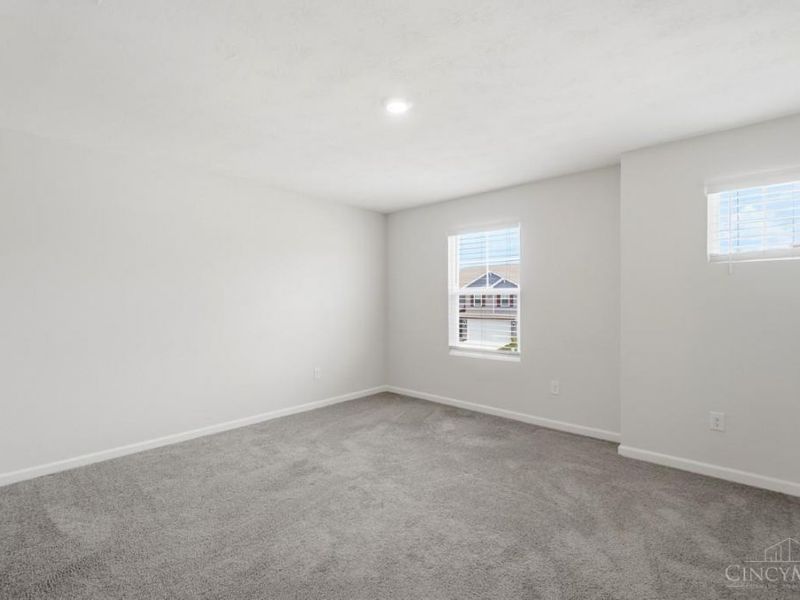 5049 Lakeview Drive, Hamilton Twp, OH 45152 Photo 41