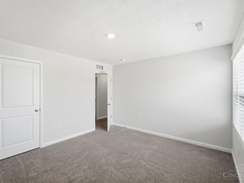 5049 Lakeview Drive, Hamilton Twp, OH 45152 Photo 45