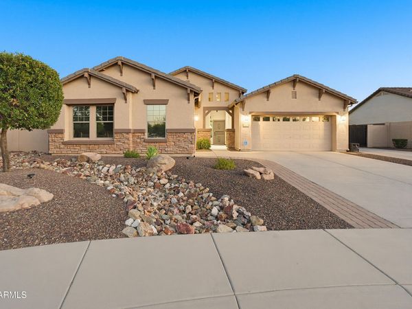 18403 W COLTER Court, Litchfield Park, AZ 85340