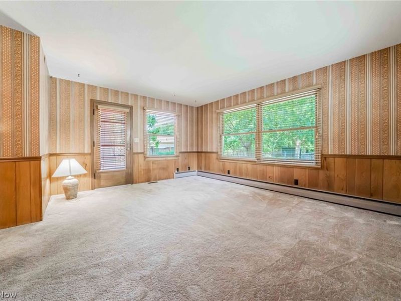 1094 N Pasadena Avenue, Elyria, OH 44035 Photo 16
