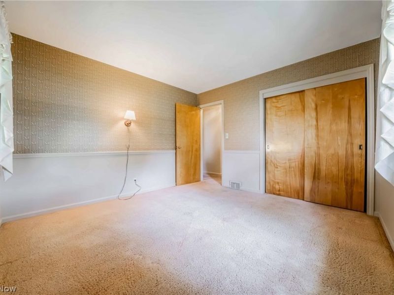 1094 N Pasadena Avenue, Elyria, OH 44035 Photo 23