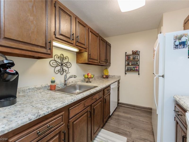9840 Sunrise Boulevard, Unit S-30, North Royalton, OH 44133 Photo 14