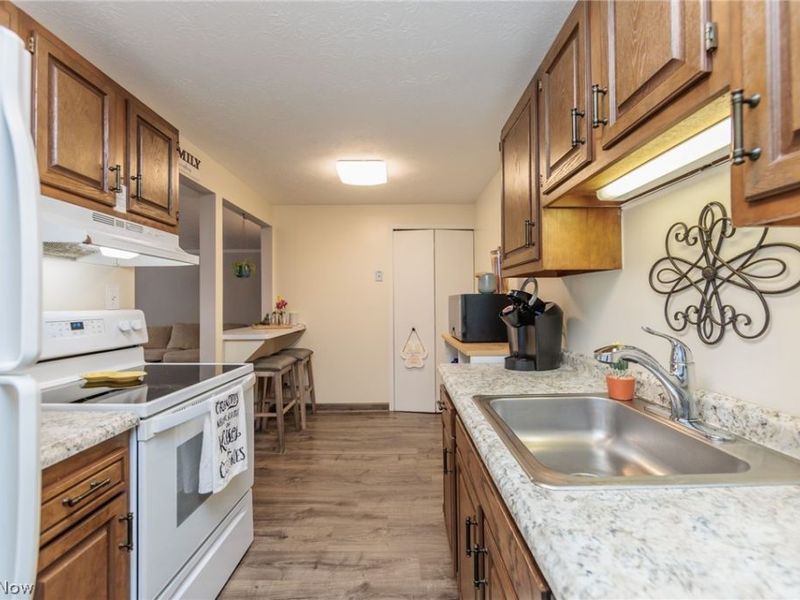 9840 Sunrise Boulevard, Unit S-30, North Royalton, OH 44133 Photo 15