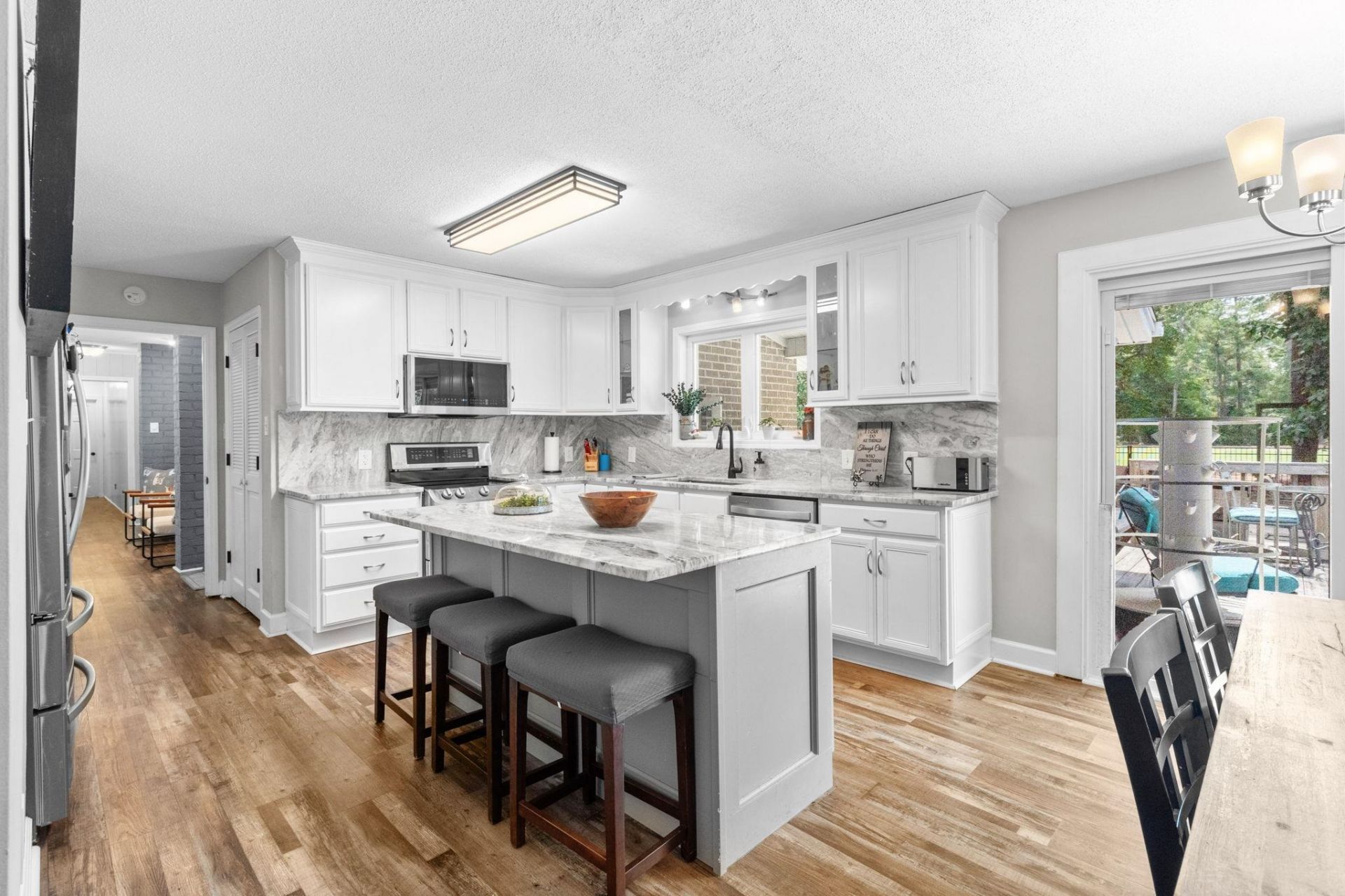 141 Citadel Dr. Photo 14