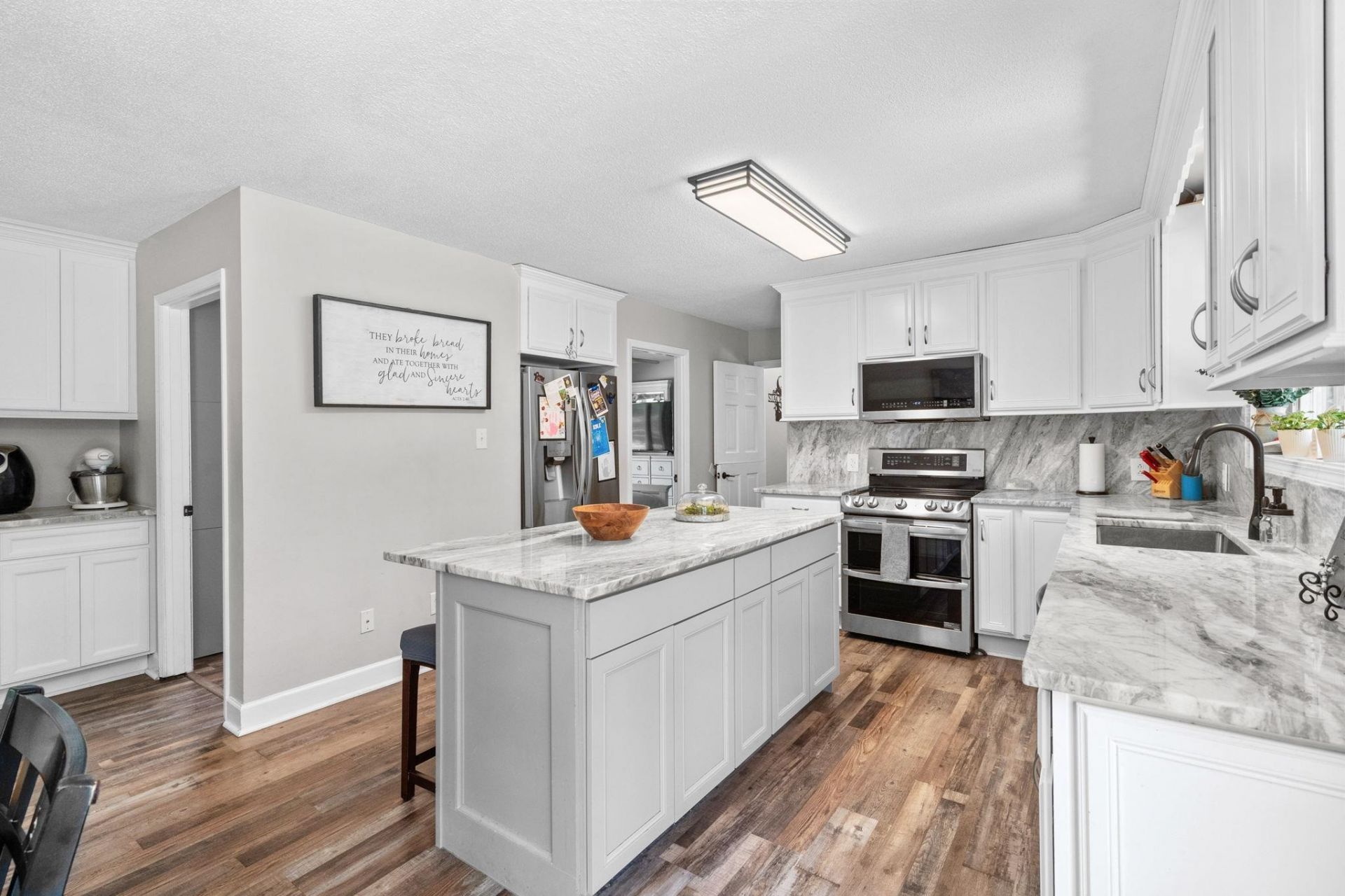 141 Citadel Dr. Photo 17