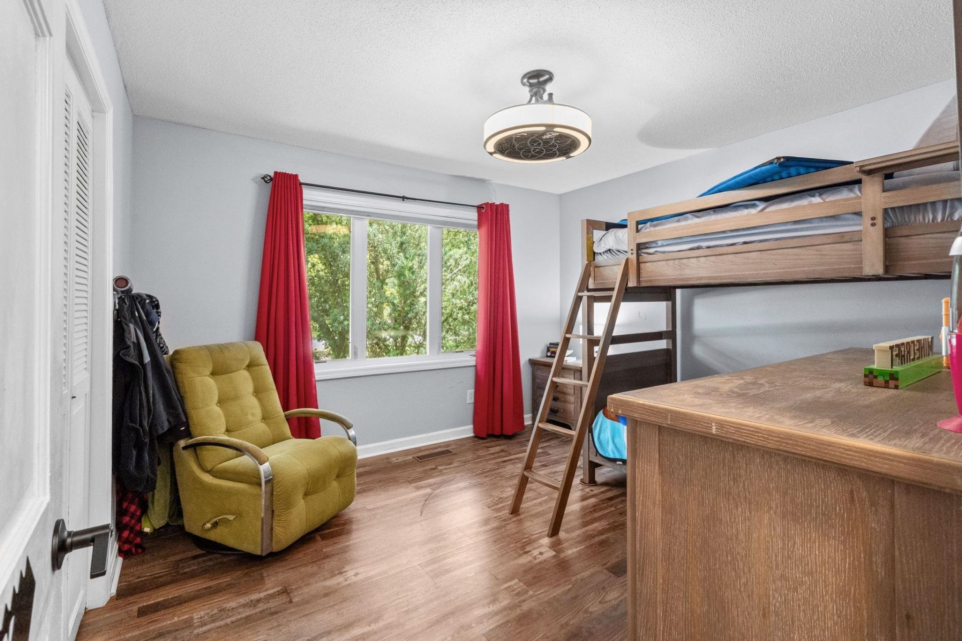 141 Citadel Dr. Photo 31