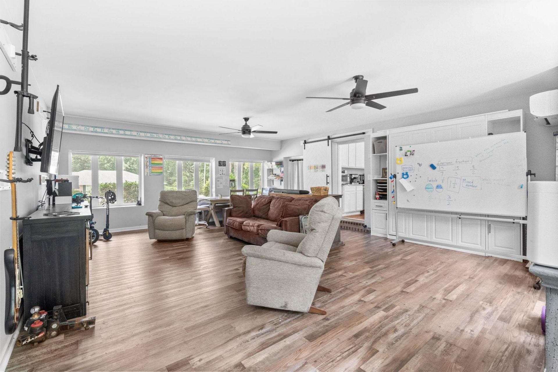 141 Citadel Dr. Photo 8