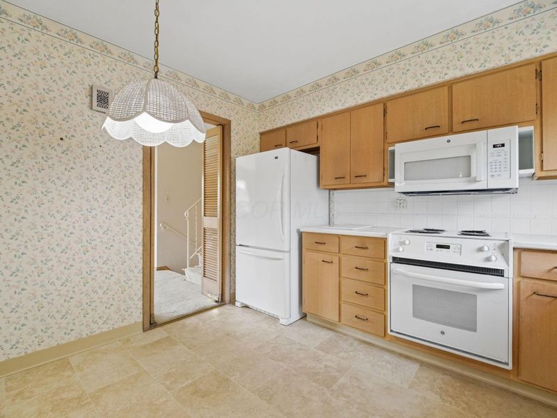 962 Kennington Avenue , Columbus, OH 43220 Photo 4