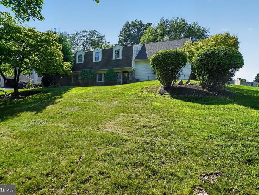 26 High Point Drive, Southampton, PA 18966 Main Photo