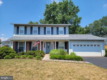 8943 SWEETBRIAR STREET, MANASSAS, VA 20110