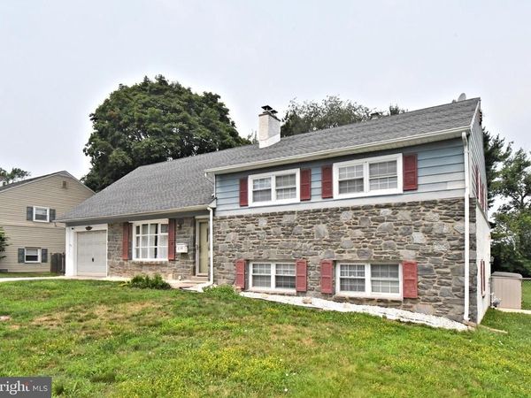 559 GENERAL MUHLENBERG ROAD , KING OF PRUSSIA, PA 19406