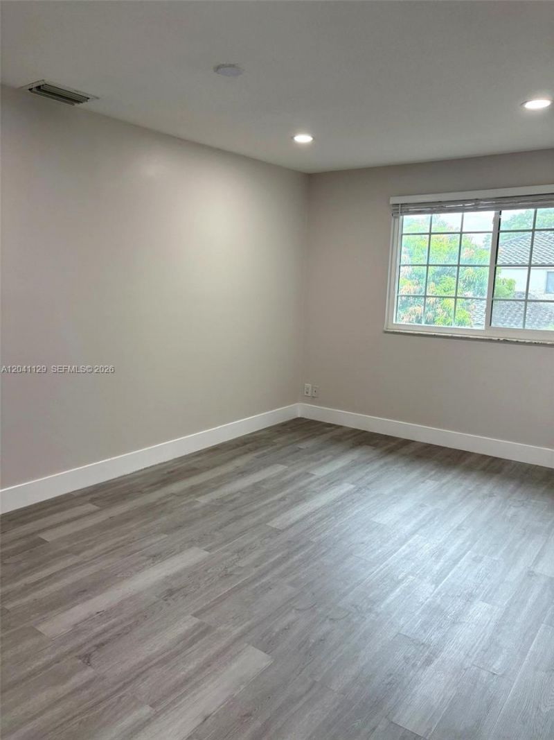 1528 Salerno Cir, Unit 1528, Weston, FL 33327 Photo