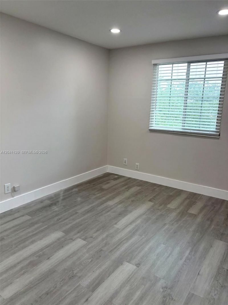 1528 Salerno Cir, Unit 1528, Weston, FL 33327 Photo