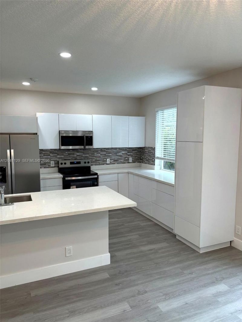 1528 Salerno Cir, Unit 1528, Weston, FL 33327 Photo