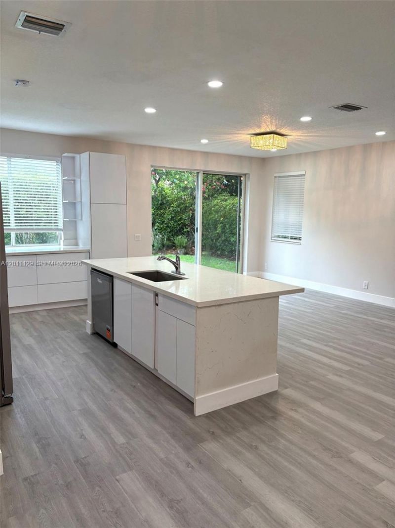 1528 Salerno Cir, Unit 1528, Weston, FL 33327 Photo