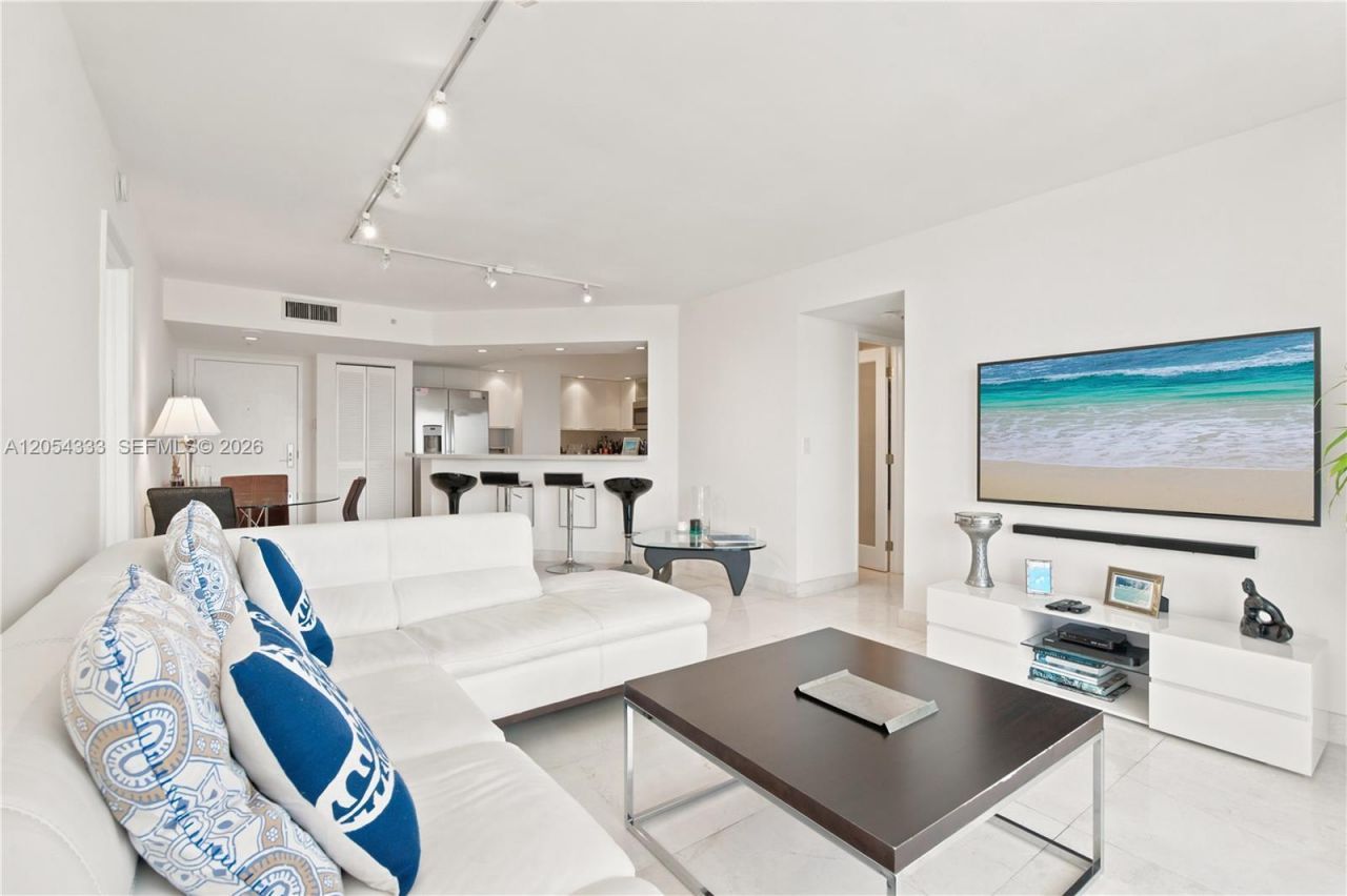 1900 Sunset Harbour Dr , Unit 803, Miami Beach, FL 33139 Photo