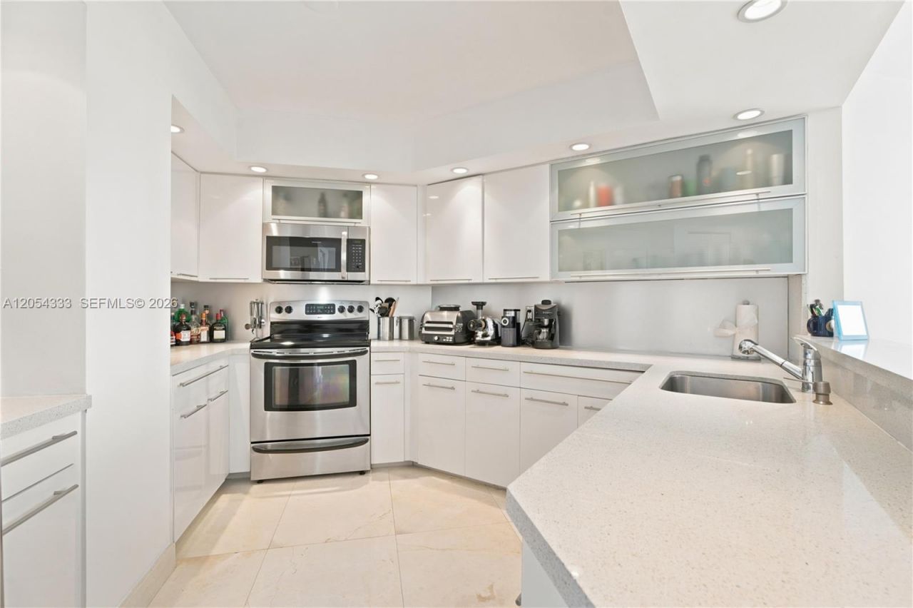1900 Sunset Harbour Dr , Unit 803, Miami Beach, FL 33139 Photo