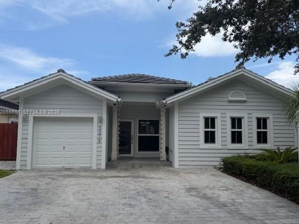 3078 SE 5th Dr , Homestead, FL 33033