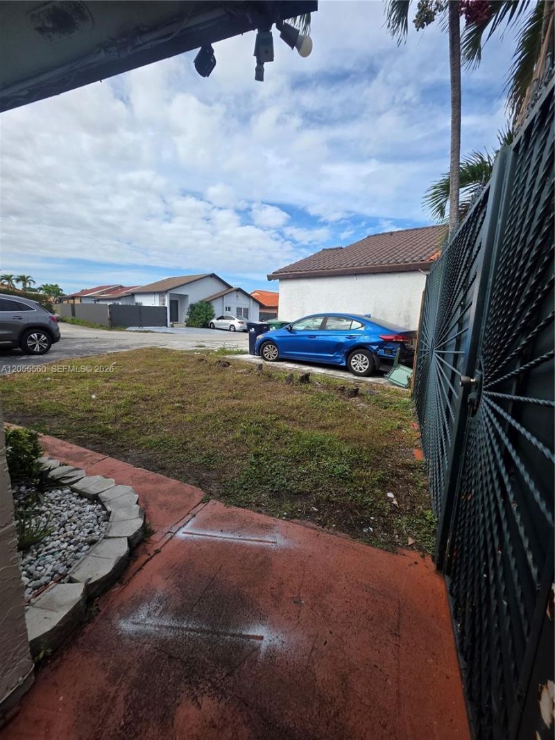 714 SW 99th Ct Cir , Miami, FL 33174 Photo