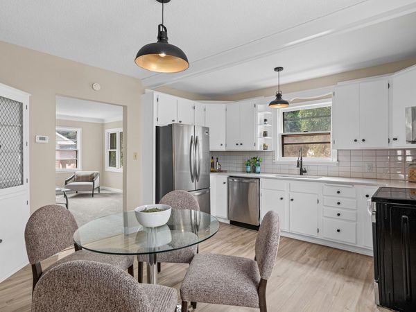 1394 Mackubin Street , Saint Paul, MN 55117